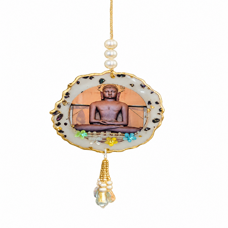 Jain Car hanging Kundalpur wale baba